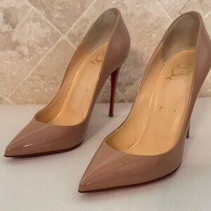 Christian Louboutin So Kate Beige Patent Heels 37